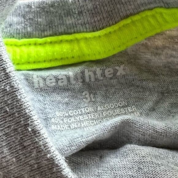 🍭6/$30 Healthtex boy’s short sleeve graphic tee - 3T - Picture 2 of 2